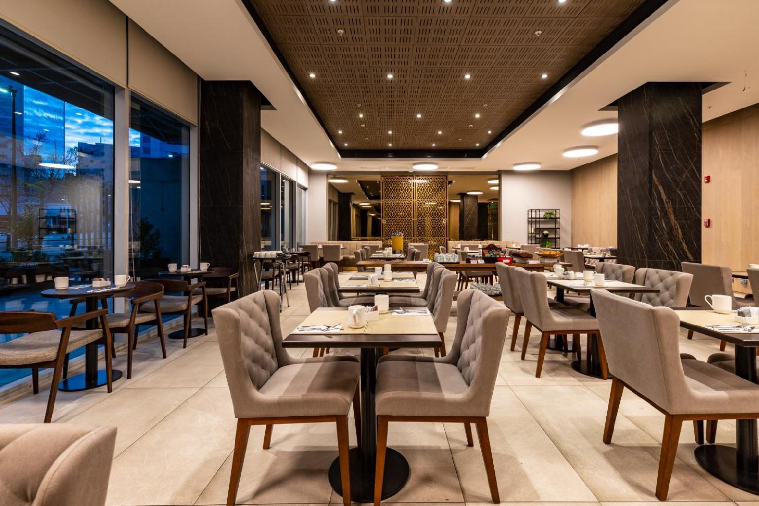 Best Western Premier Marina Las Condes Сантьяго Экстерьер фото
