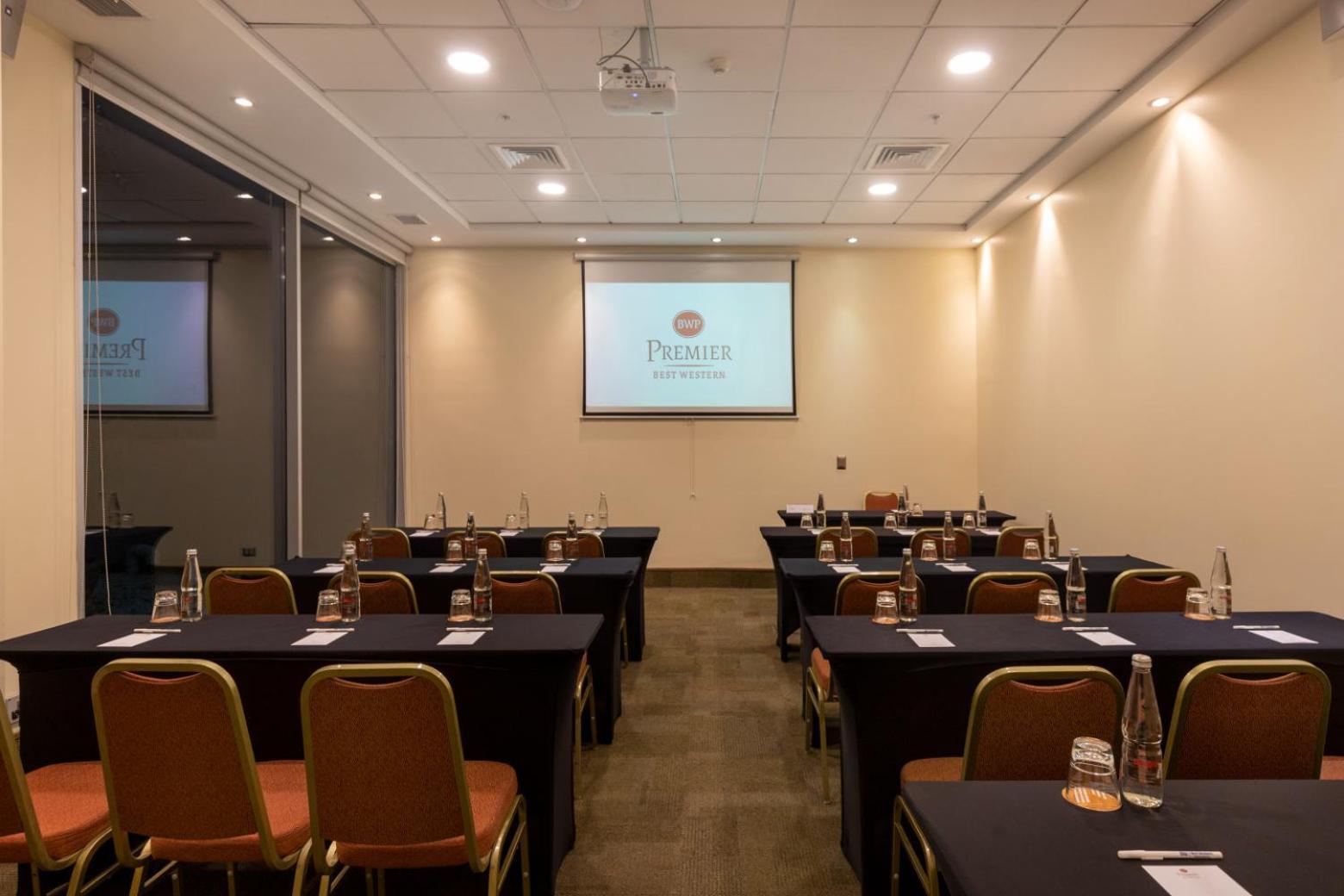 Best Western Premier Marina Las Condes Сантьяго Экстерьер фото