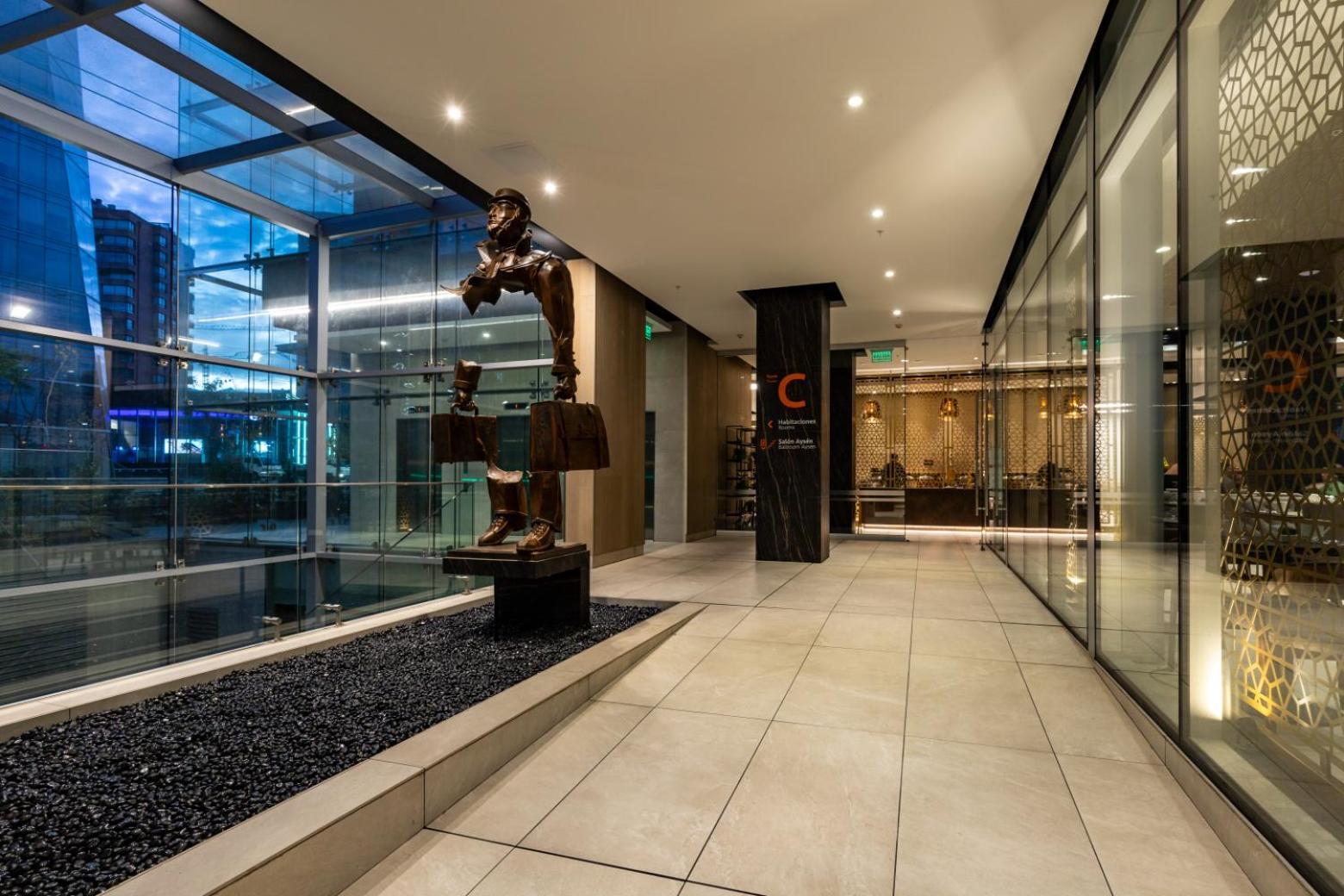 Best Western Premier Marina Las Condes Сантьяго Экстерьер фото